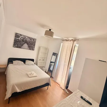 Charming Double Campo De Ourique Privatunterkunft